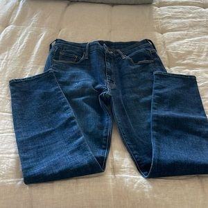 Mother jeans size 26. The looker crop